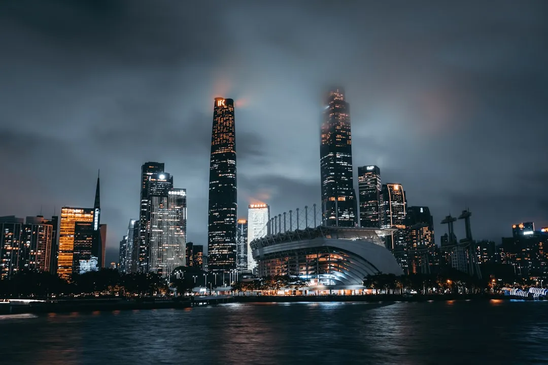 南京益童前行智慧教育解决方案：教学设备选型与场景配置指南